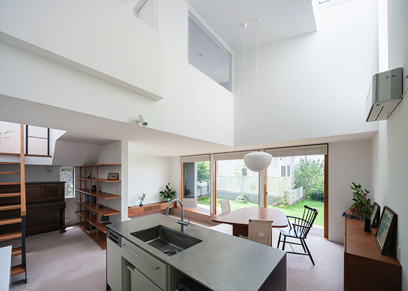 リビングダイニング